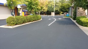 bank-striping-asphalt-sealing